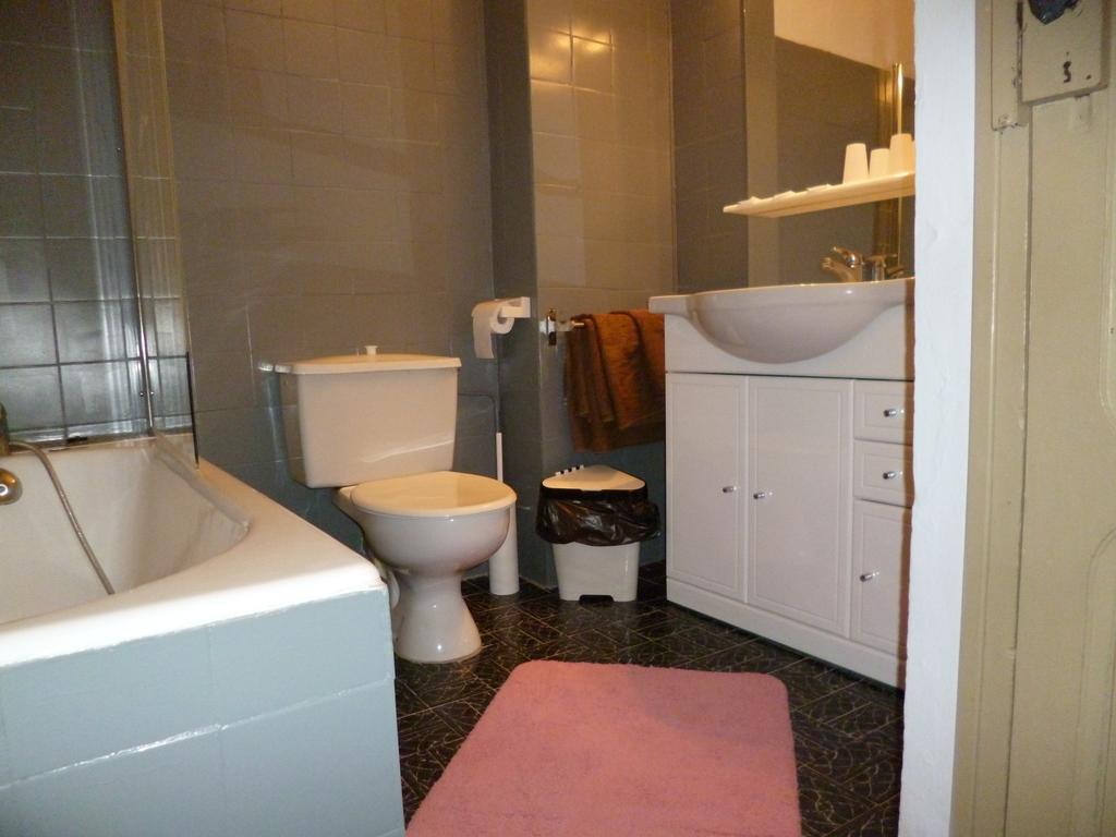 Hotel Le Calypso Hyeres Luaran gambar