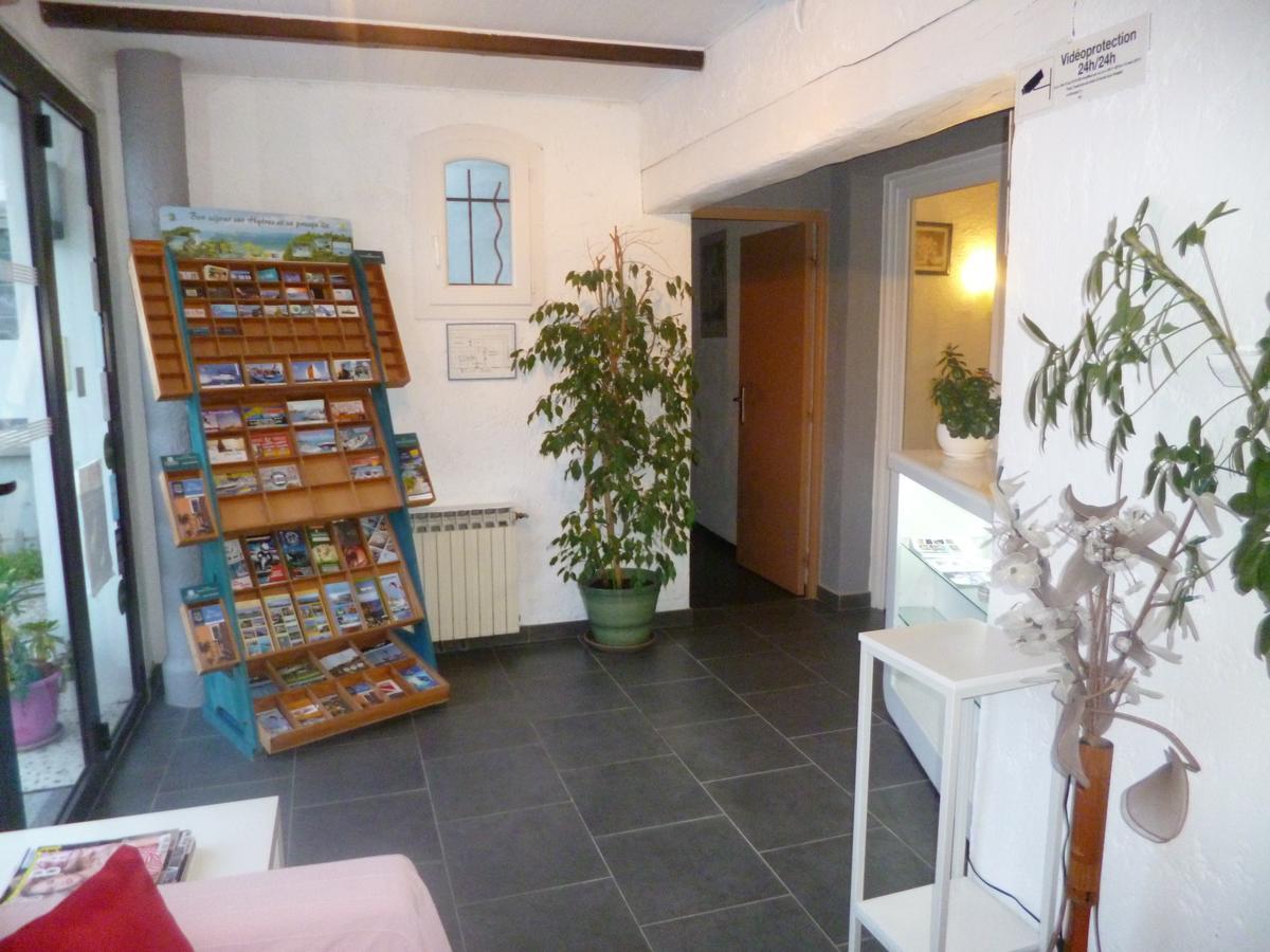 Hotel Le Calypso Hyeres Luaran gambar