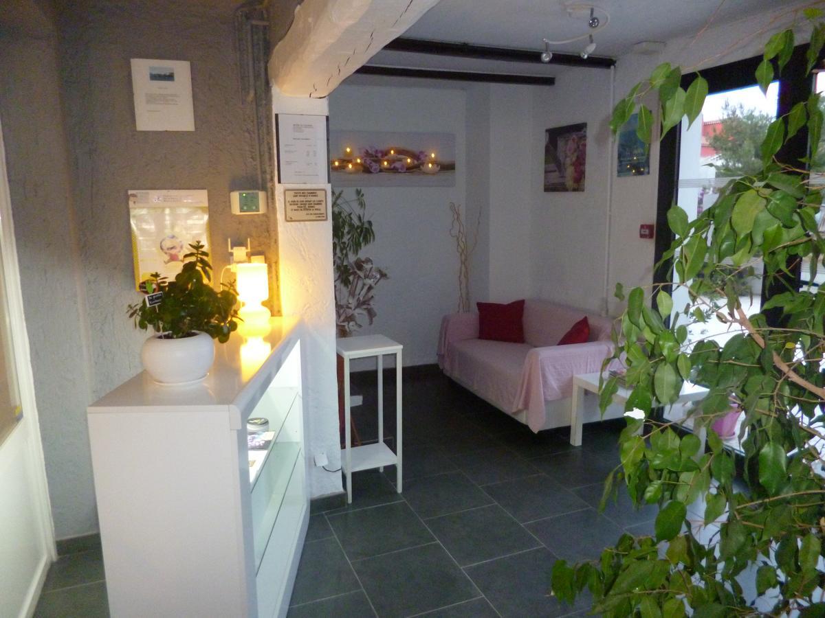 Hotel Le Calypso Hyeres Luaran gambar