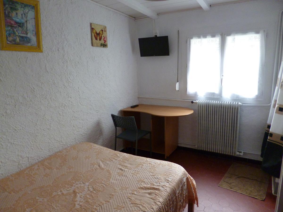 Hotel Le Calypso Hyeres Luaran gambar