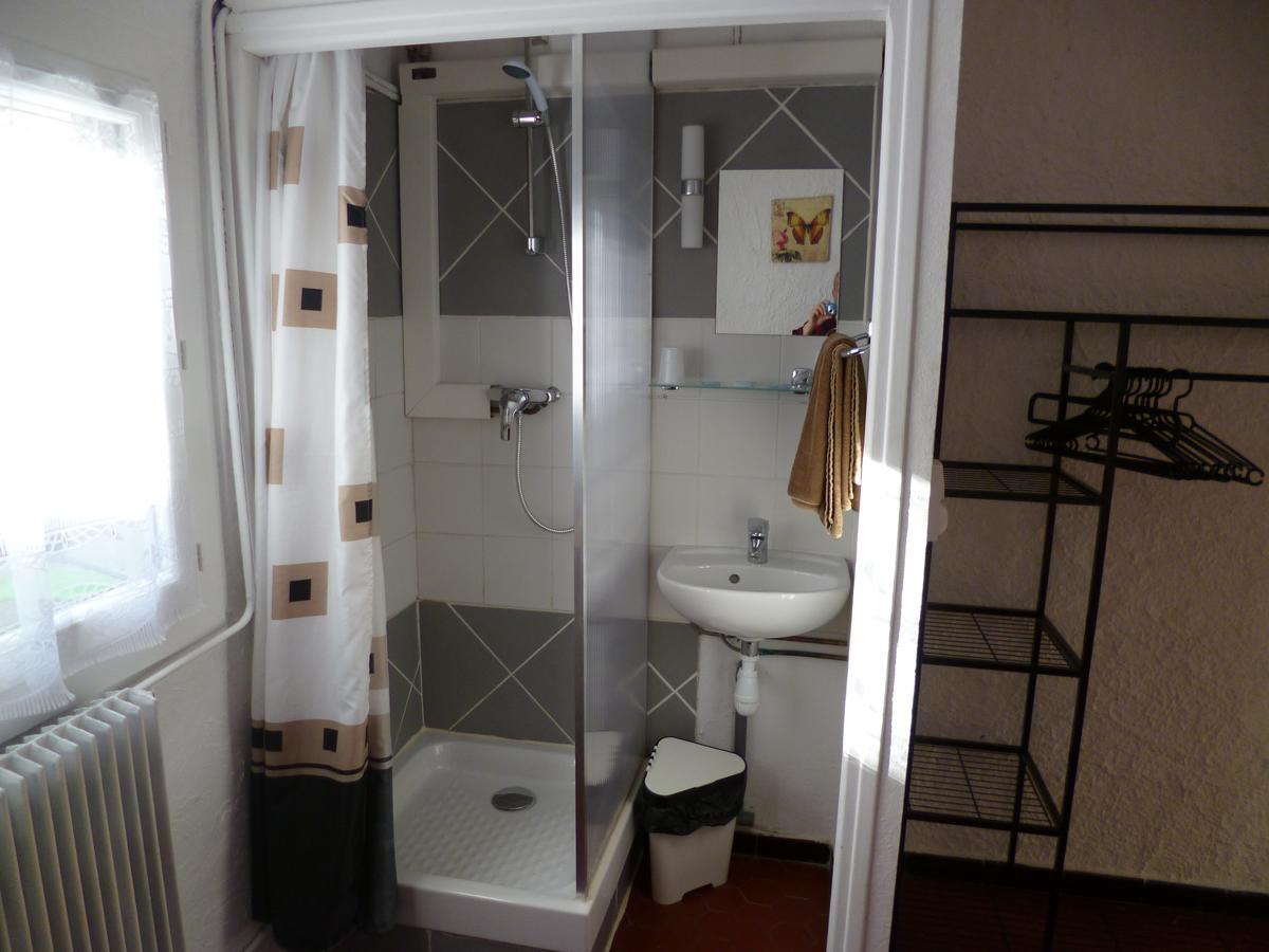 Hotel Le Calypso Hyeres Luaran gambar