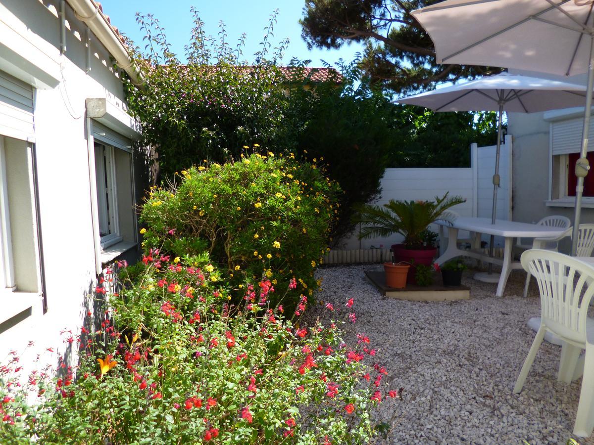 Hotel Le Calypso Hyeres Luaran gambar